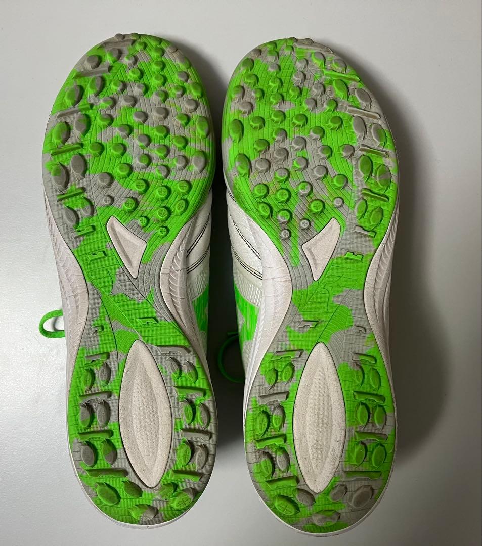 モレリアネオ4β トレーニングシューズ ターフ用 ホワイト/グリーン27.5