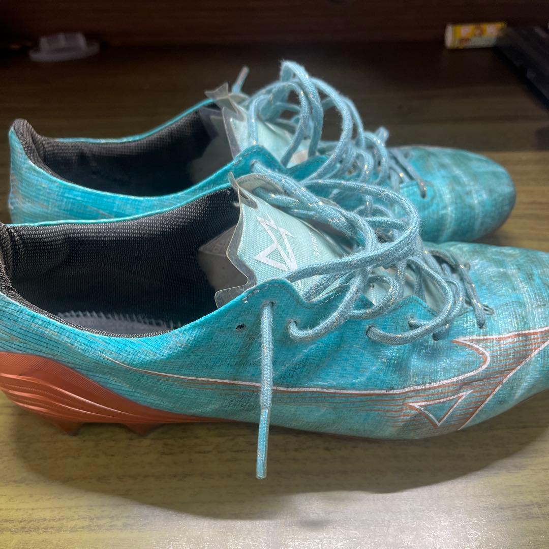 Mizuno アルファ　W杯限定モデル