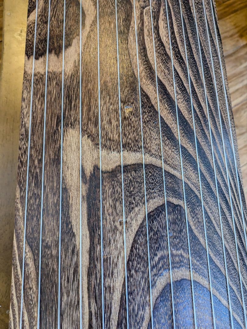 琴　和楽器　弦楽器 13弦　すだれ彫り　口絵　美木目