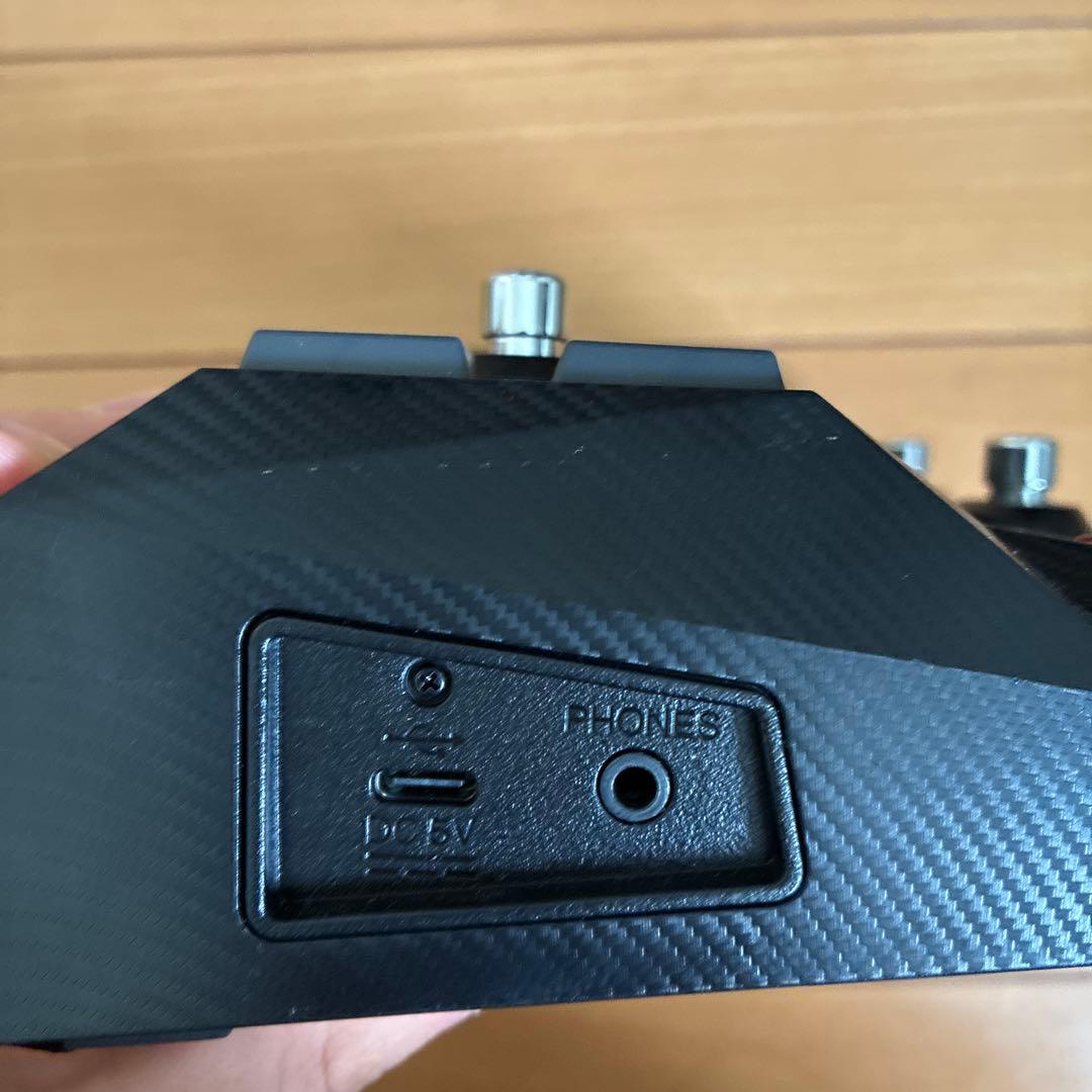 ZOOM G2 FOUR ギターエフェクター