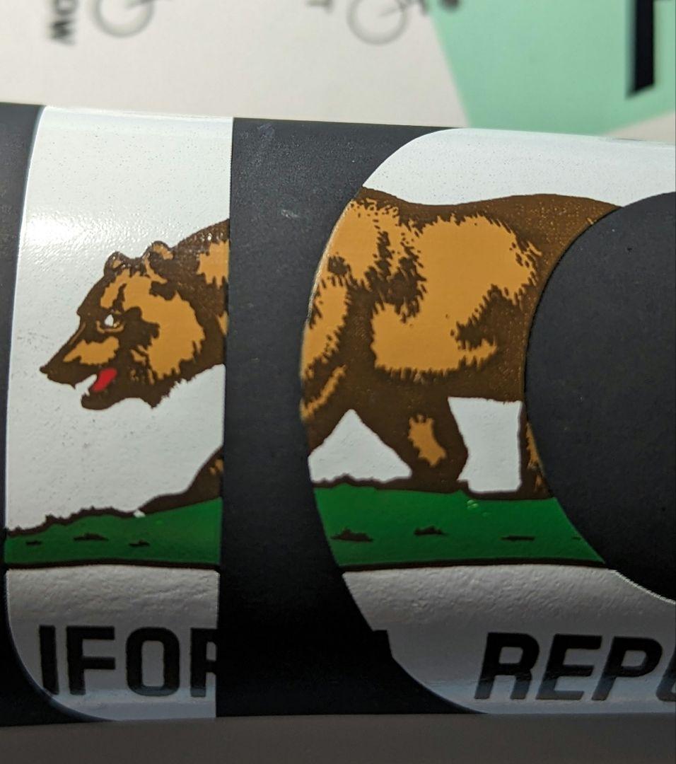 fabric scoop elite shallow カリフォルニア州旗　サドル