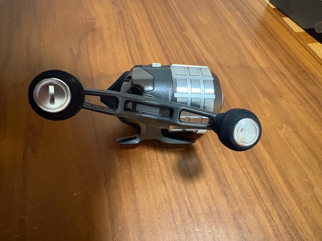 ゼブコ　デルタ　ZD20A ZEBCO トラウト　スピンキャストリール　箱付き