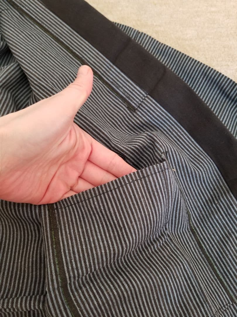 司牡丹　法被　はっぴ　縦縞模様　ストライプ