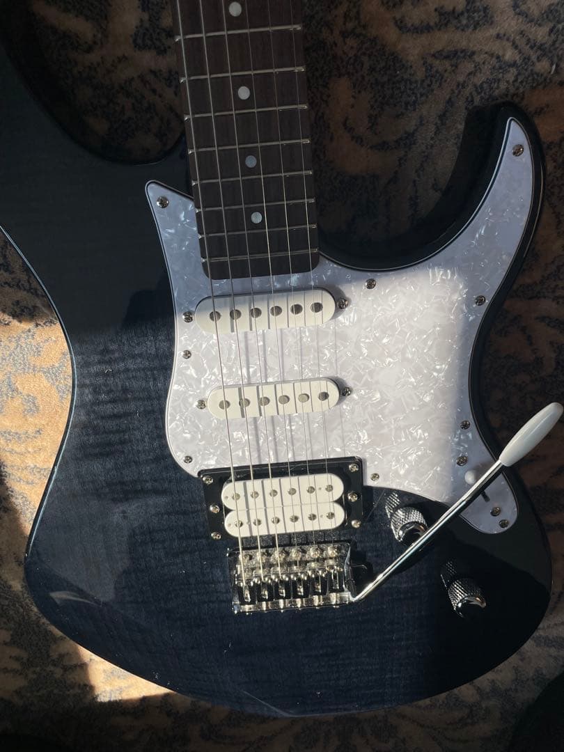 Yamaha パシフィカ 212 VFM TBL