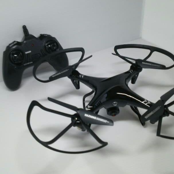 ドローン　DN-1330（カメラ付き）