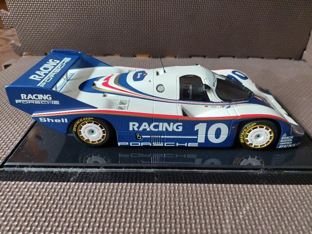 ミニチャンプス 1/18 ポルシェ956K 1982 ノリスリンク200 #10