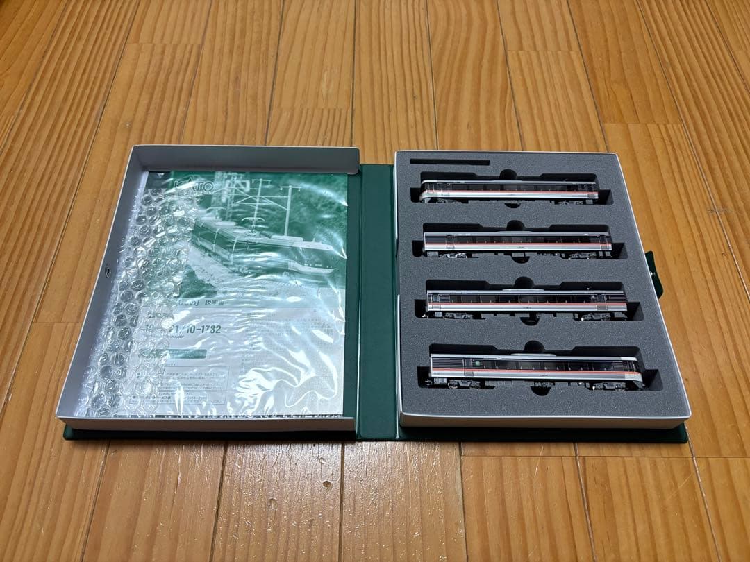 KATO 10-1781・1782・1783 383系 しなの 12両セット