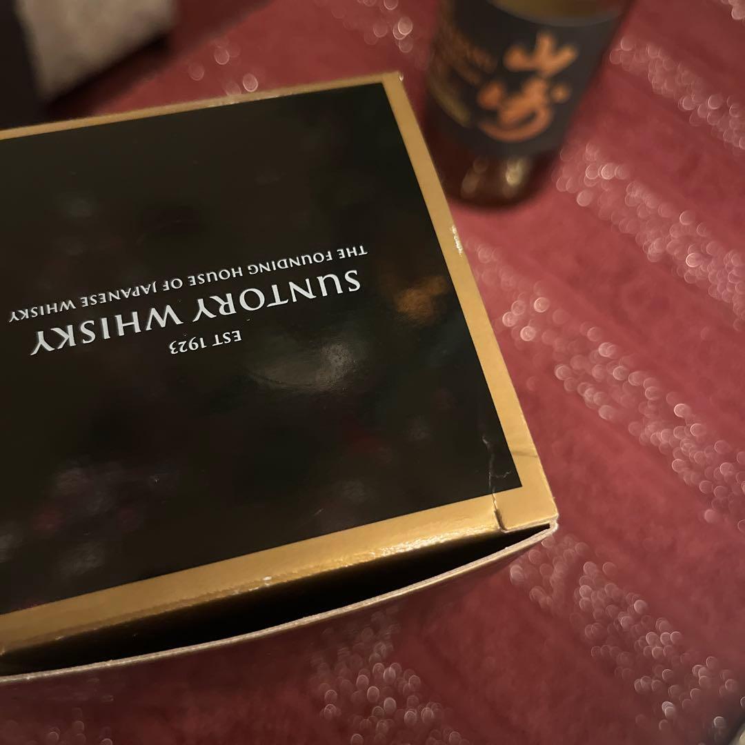 山崎18年空瓶1本箱付き、響21年空瓶箱付きセット