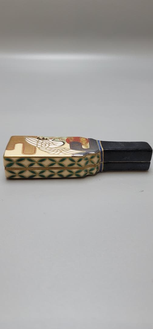 茶道具 吉祥紋羽子板 香合 桐鳳作 共箱