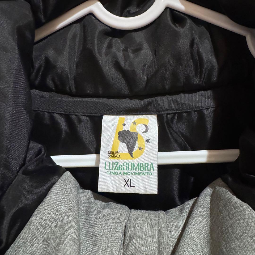 Luz e Sombra XL グレー ハーフコート