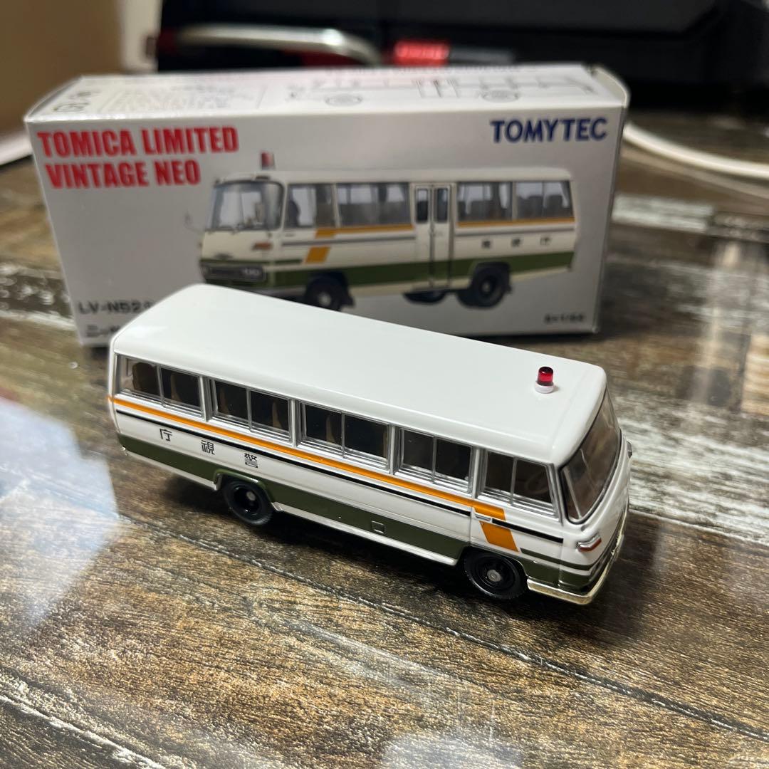トミカリミテッドヴィンテージ　シビリアン　移動検問車