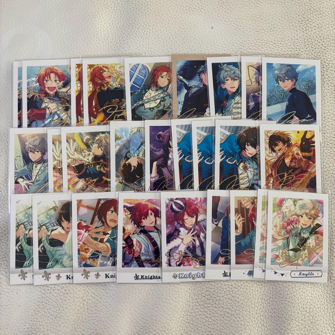 【超お買い得】あんスタ紙類360点(うち箔押し99枚)以上まとめ売り