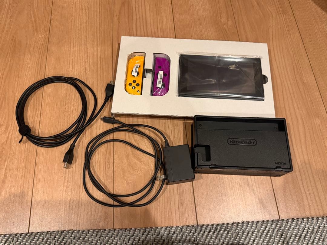 ニンテンドースイッチ　switch本体　周辺機器セット