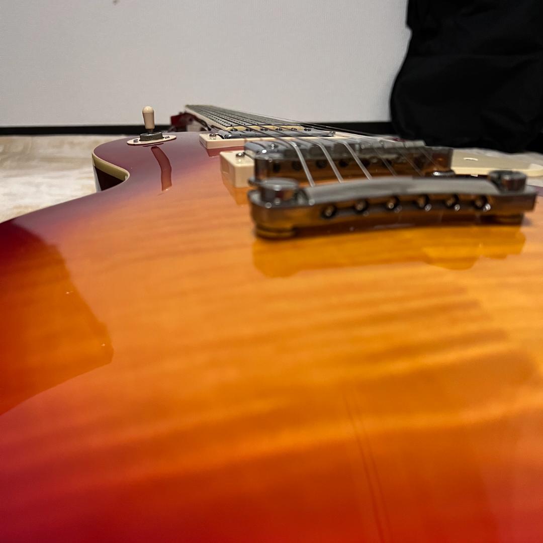 Epiphone レスポール Standard CherrySunburst