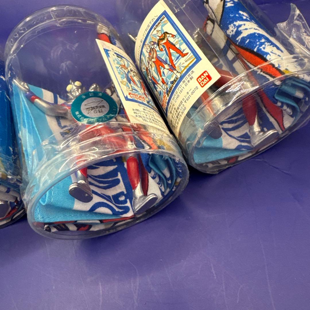 ⭐︎大量⭐︎ウルトラマンダイナ　ハンカチ＆ミニフィギュア 7箱まとめ売り