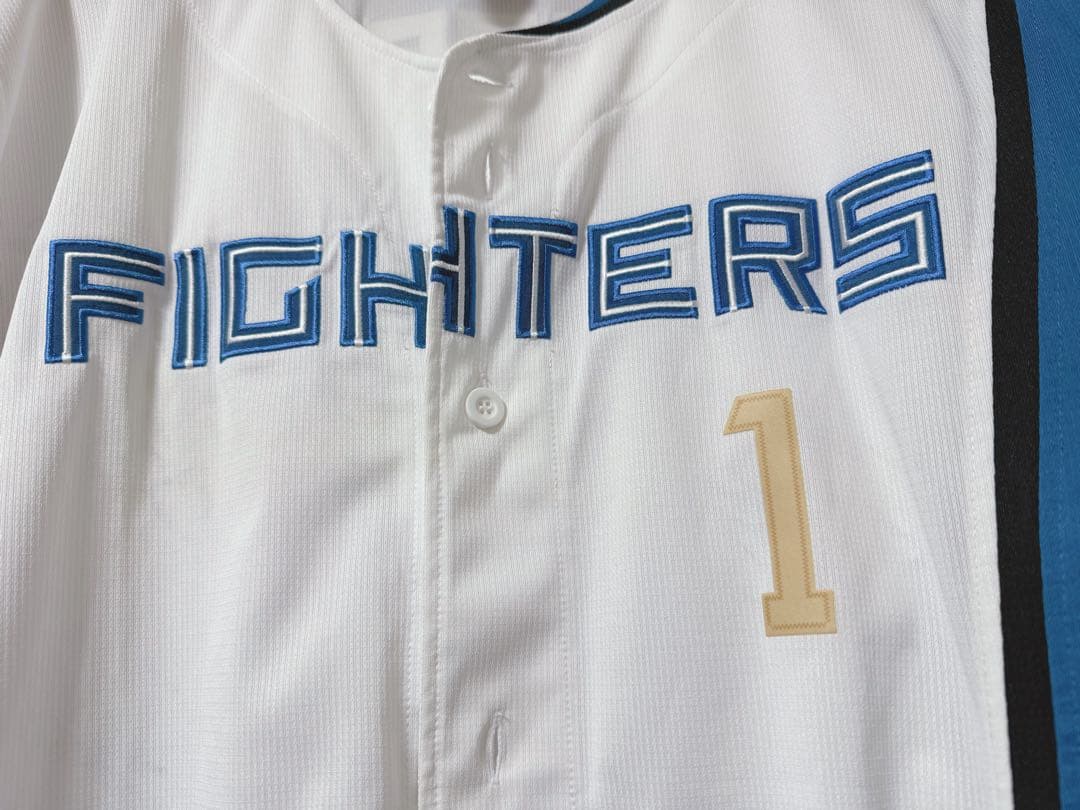 【無言購入⭕️】日ハム サインユニフォーム