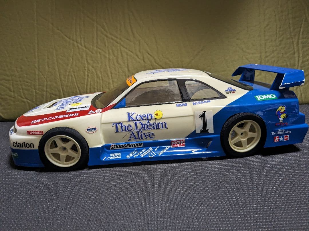 NISMO GT-R LM RCボディ、タイヤ、ホイール　走行歴なし