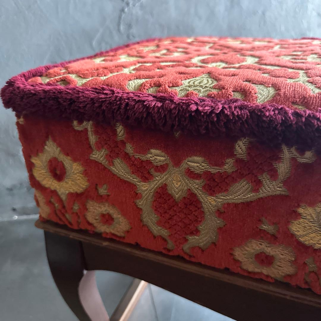 最終価格お値下げ❣️ヴィンテージスツール　金華織のような座面！とても素敵！