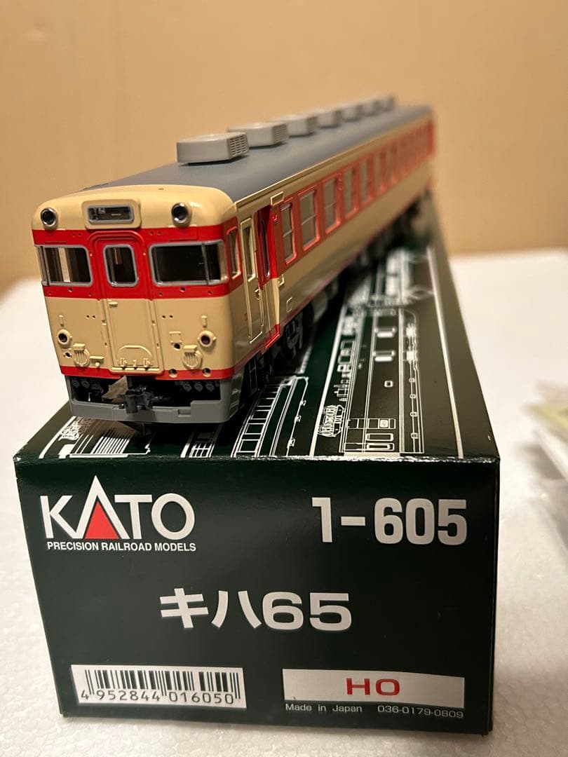キハ65（モータ無し）＋スハフ42（茶）　KATO HO