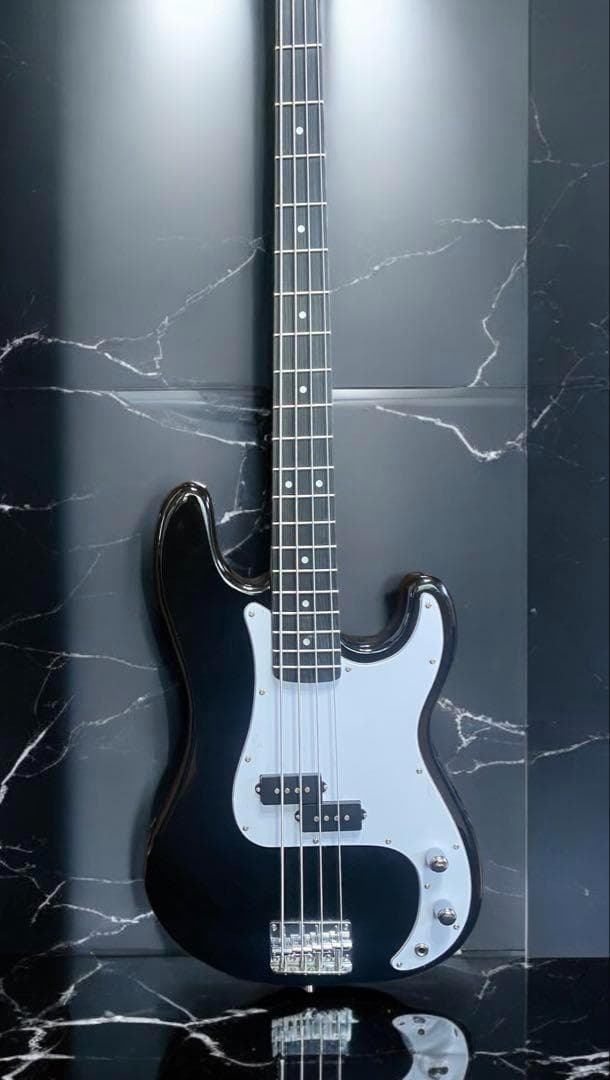 S*.様 音出し確認済み★フォトジェニック　エレキベース