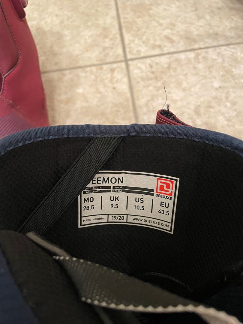 ディーラックス　DEEMON スノーボードブーツ 男性用 28.5cm