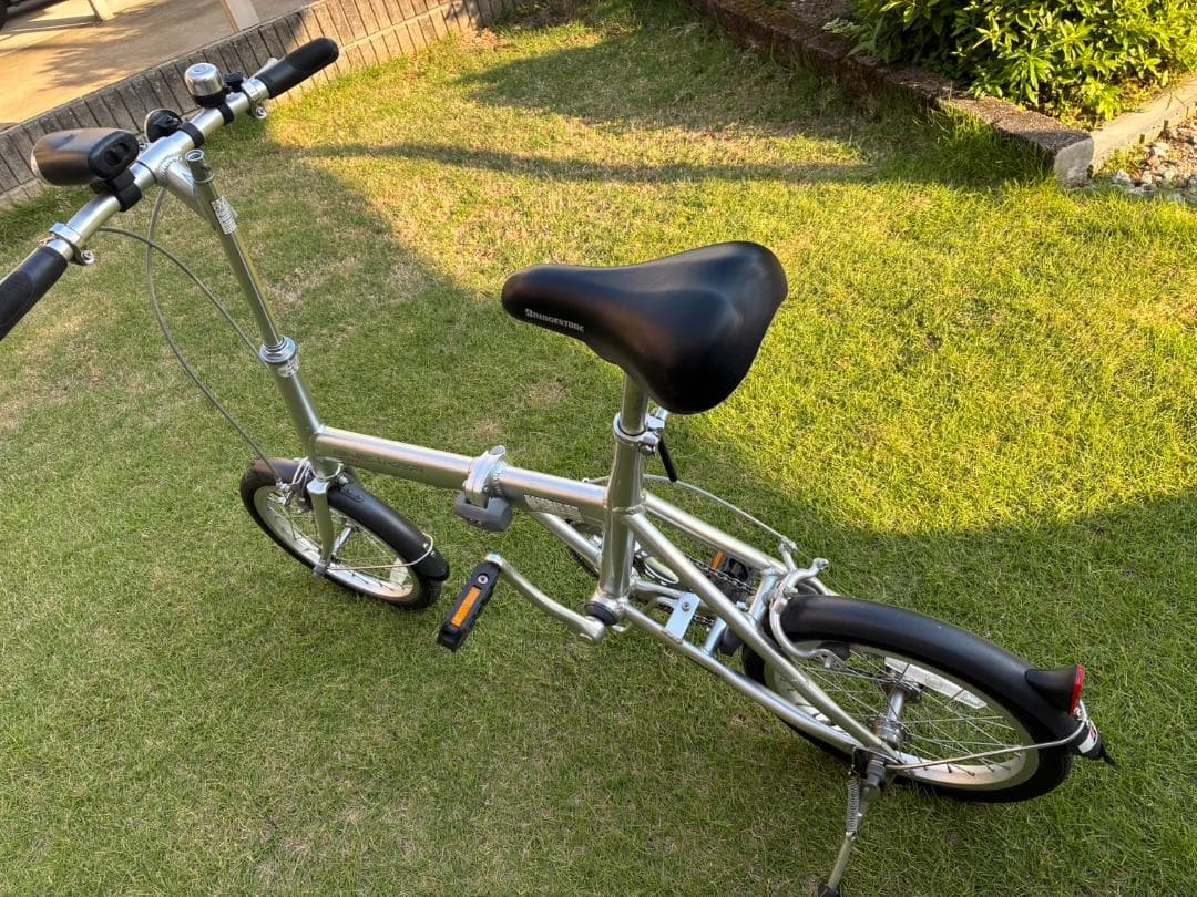 ブリヂストン 折りたたみ自転車　16インチ 新潟手渡し