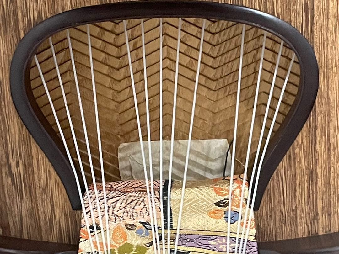 【最高級】13弦琴 くり甲 綾杉彫 平安絵巻蒔絵 金口・柏葉彫金 演奏会用