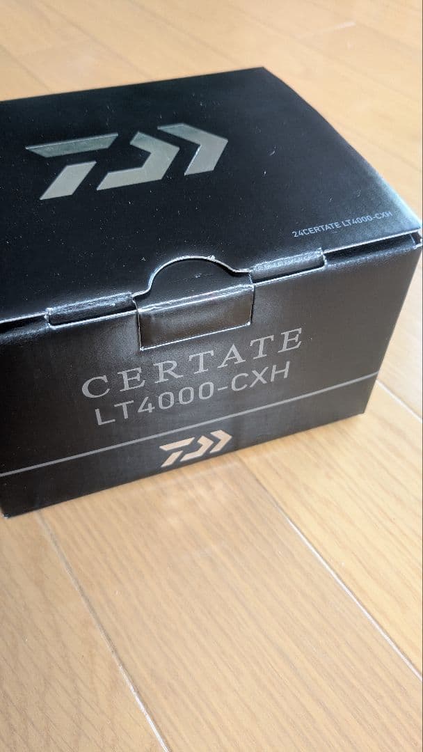 24 DAIWA CERTATE 4000CXH スピニングリール