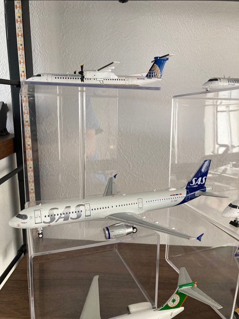 1/200 SAS Airbus A321 (訳アリ品) 要説明文確認