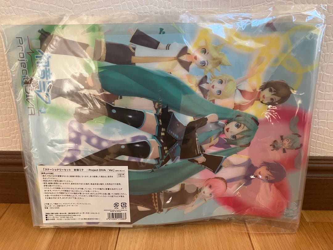 ステーショナリーセット　初音ミク　Project DIVA クリアブックマーカー