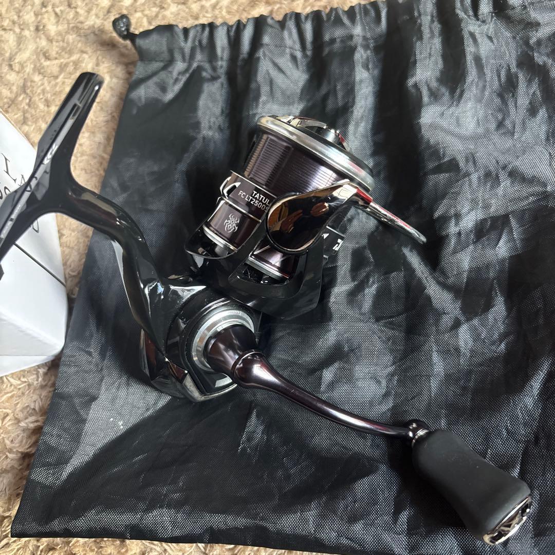 23TATULA LT2500SS-QD タトゥーラ　スピニングリール