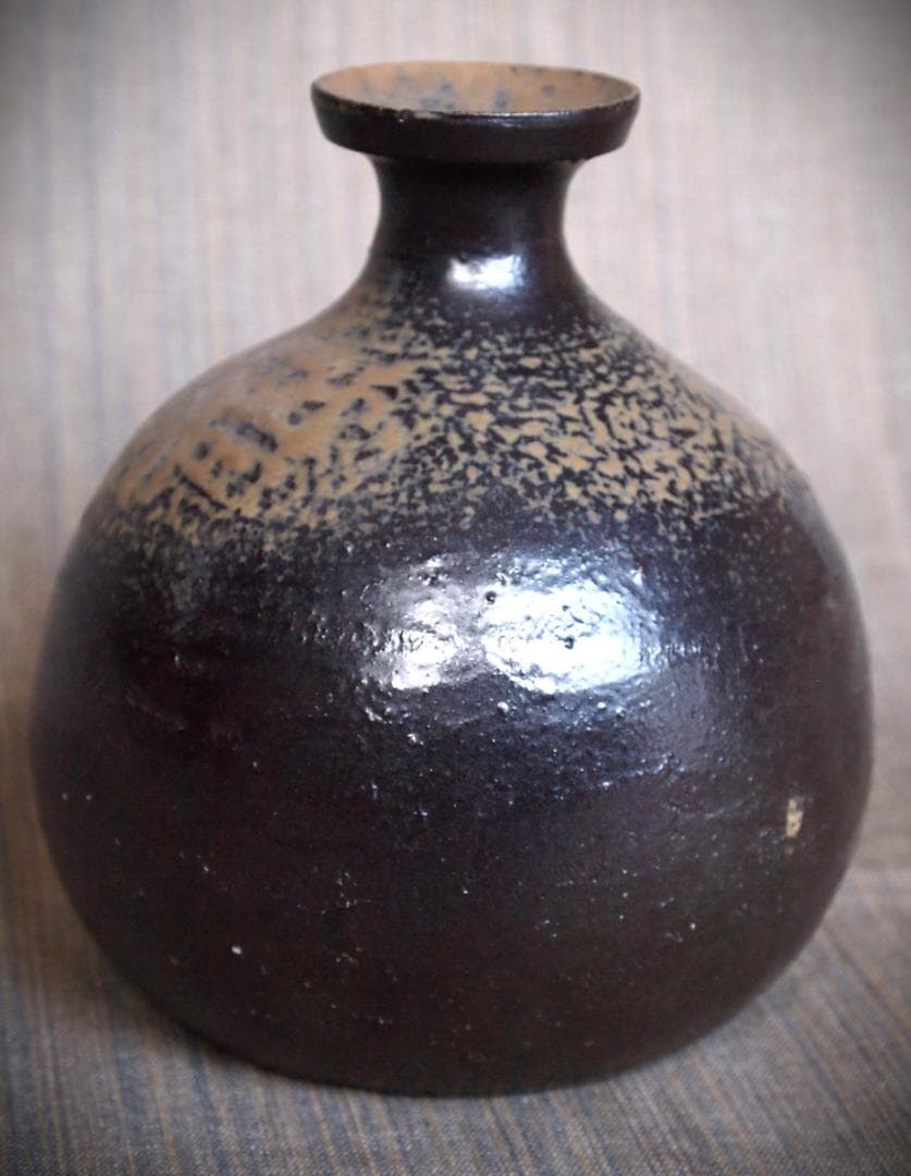 人気作家★竹中健次【師：人間国宝　伊勢崎淳】★伊部（黒）蕪徳利★共箱