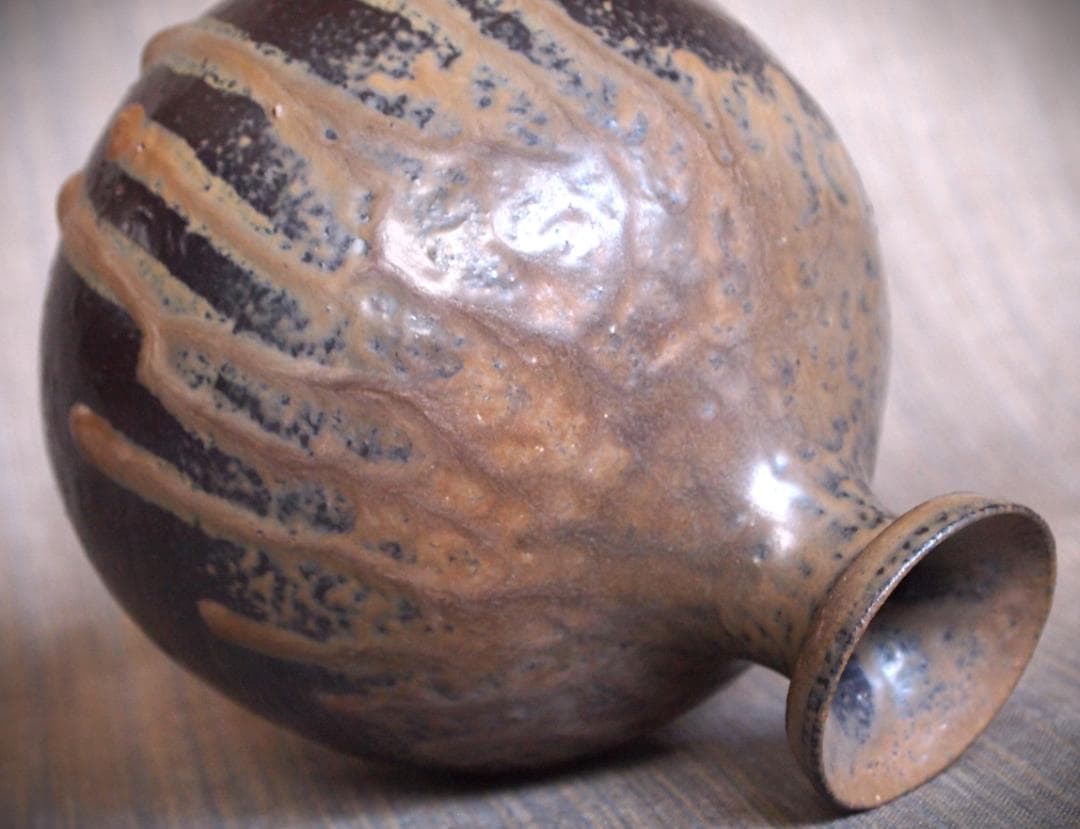 人気作家★竹中健次【師：人間国宝　伊勢崎淳】★伊部（黒）蕪徳利★共箱