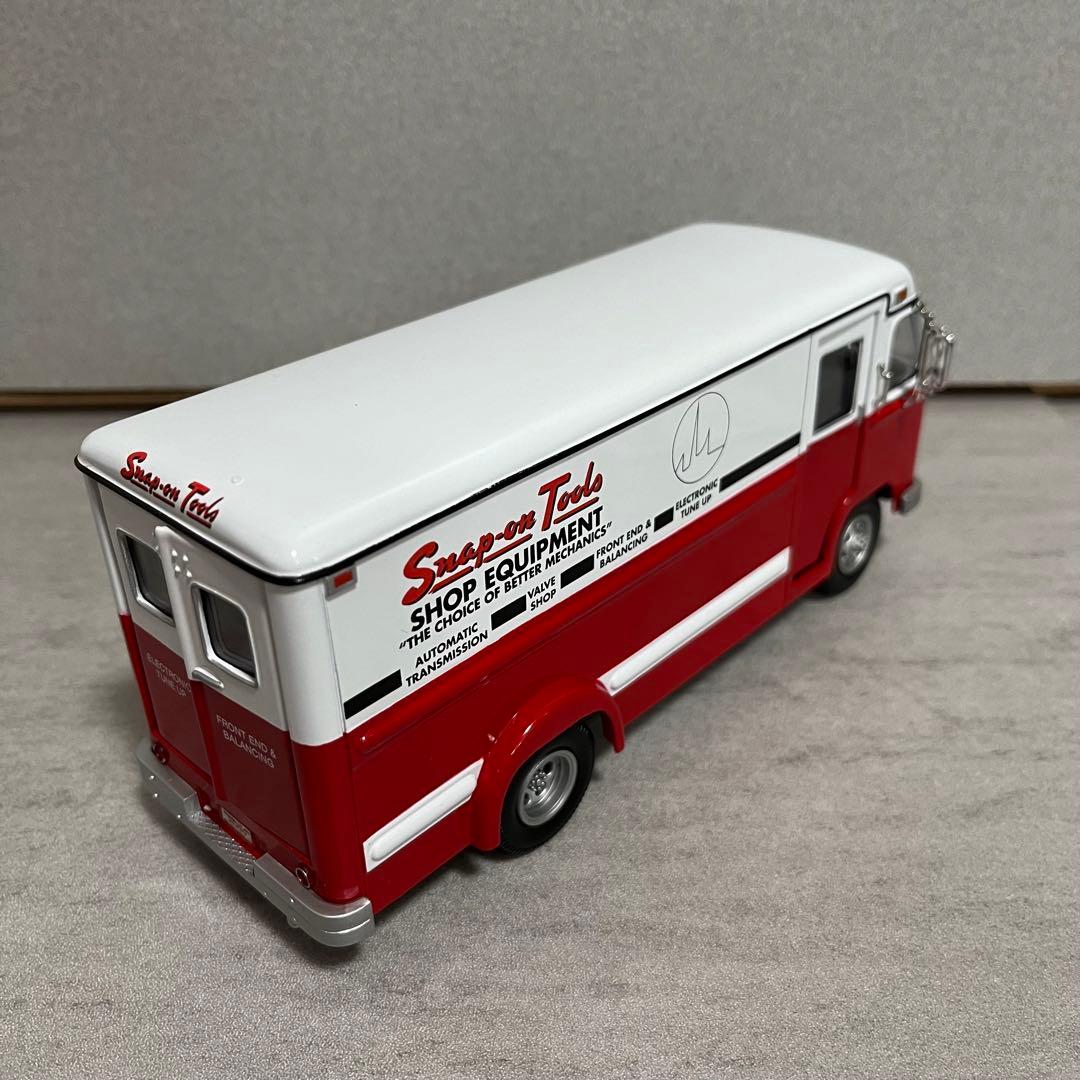 スナップオン nap-on 1/34 1961 Divco Step Van