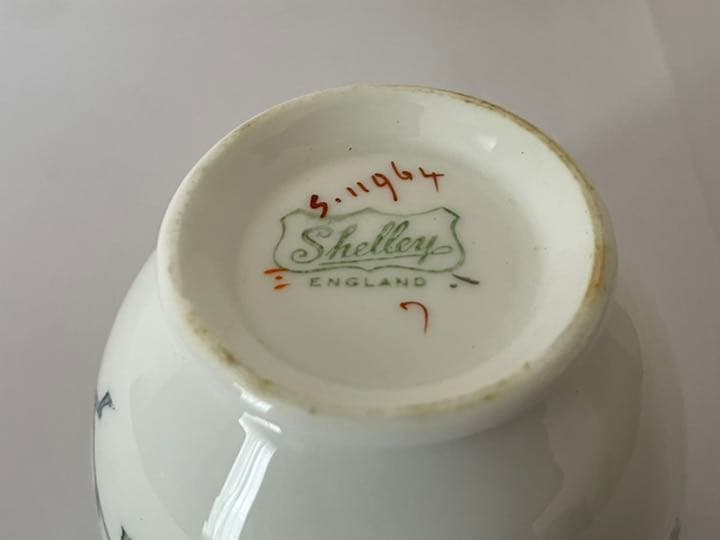 Shelley ティーカップ トリオ 6客セット  +  プレート 1枚