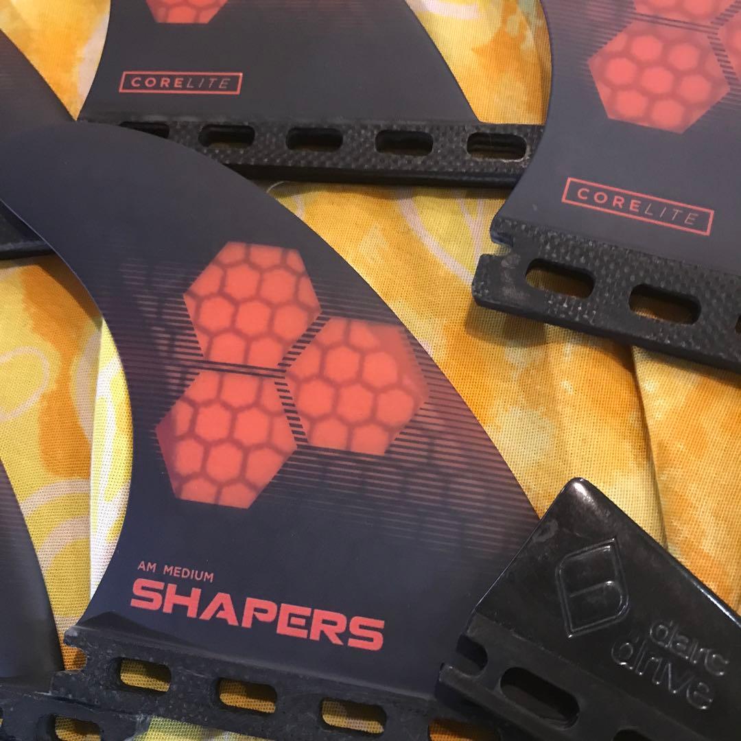 サーフィン・ボディボード SHAPERS FIN AM1 5FIN CORE LITE
