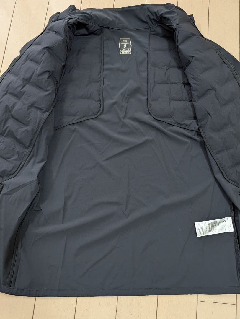 On ブラック アウター　XL