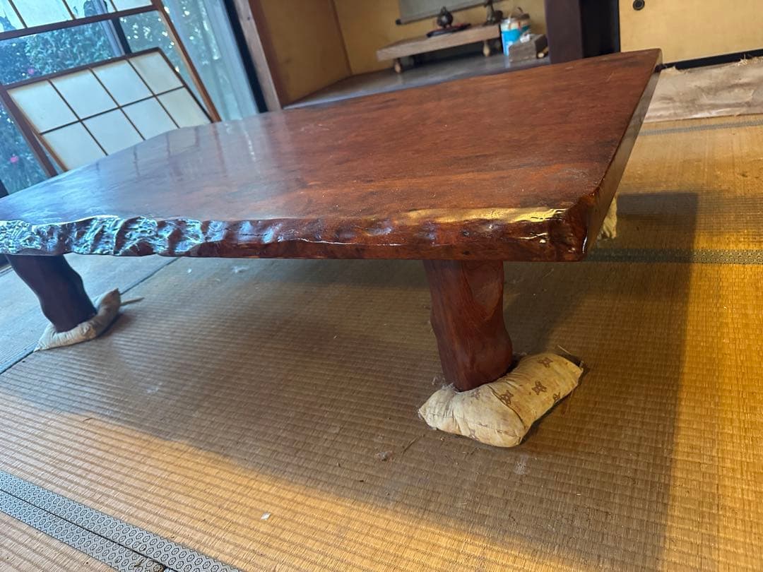 1枚板　座卓　テーブル　アンティーク　一枚板　引き取り限定です。栃木県佐野市まで