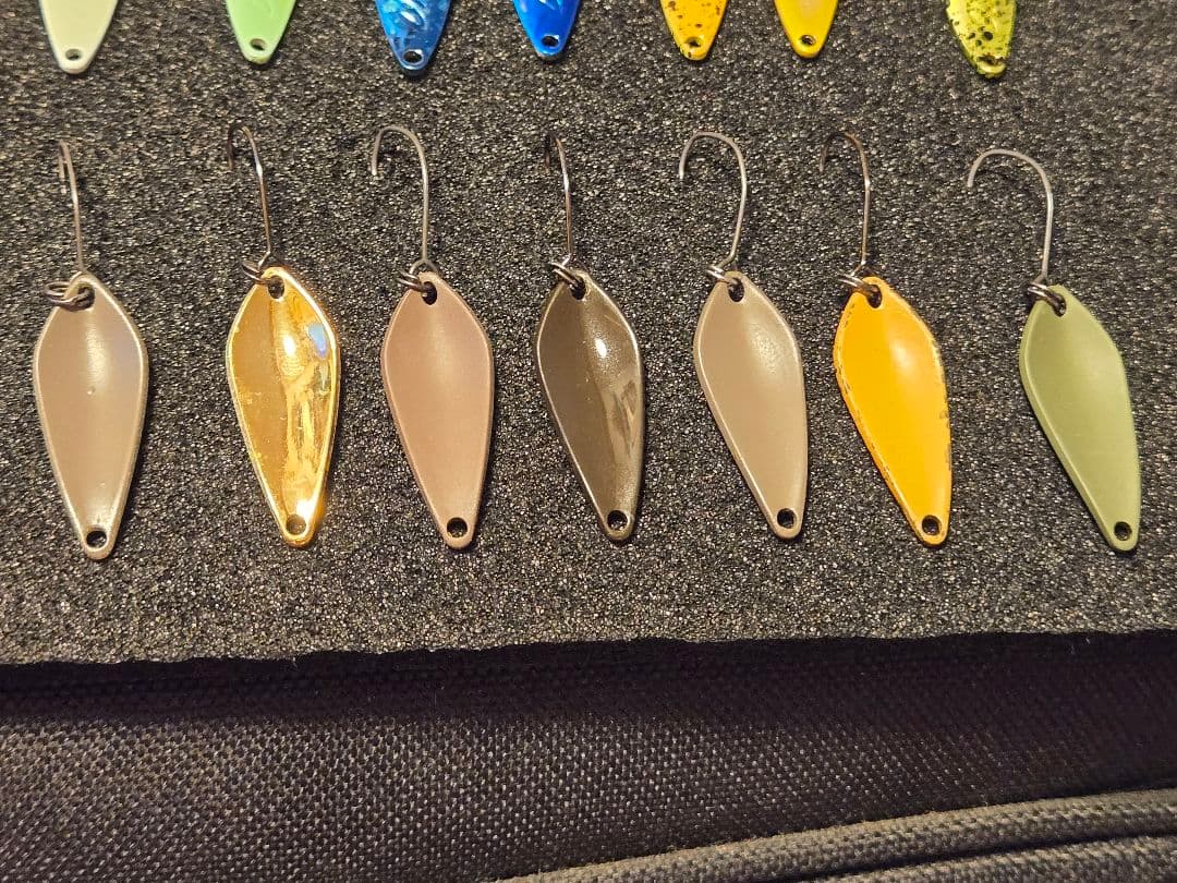 ロデオクラフト　オンビート　1.6g ４５個セット　オリカラ多数アリ　ケース付き