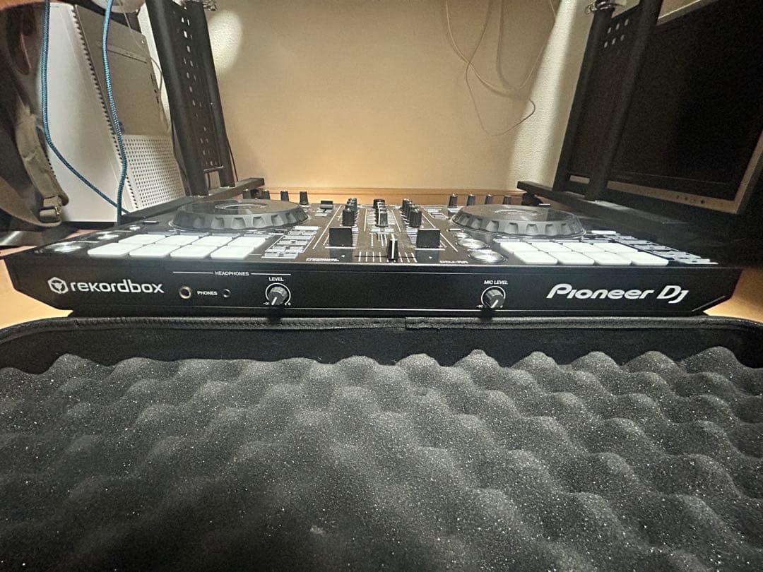 【ケース付】DDJ-RR / DJコントローラー