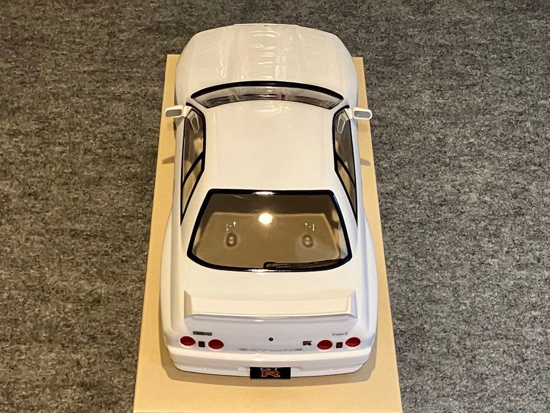 タミヤ ラジコン 日産スカイラインGT-R 塗装済 スペアボディ R32ホワイト
