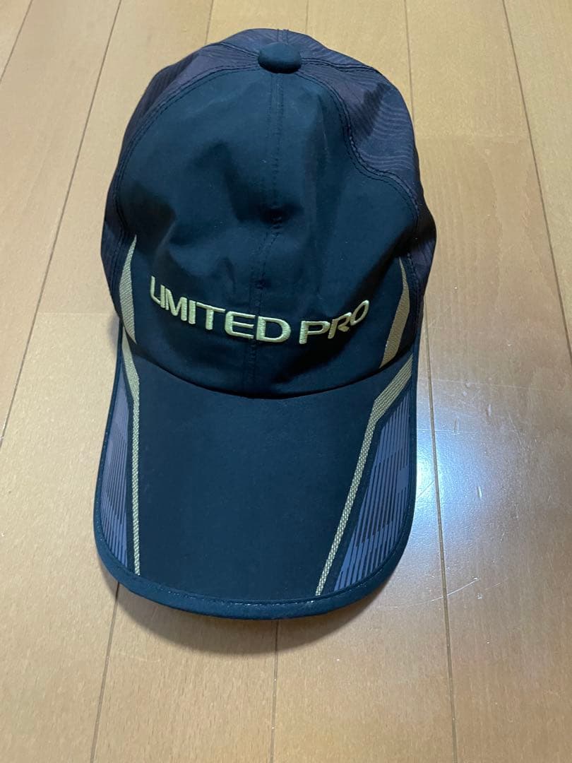 シマノ　リミテッドプロRB111Q フルセット　Sサイズ