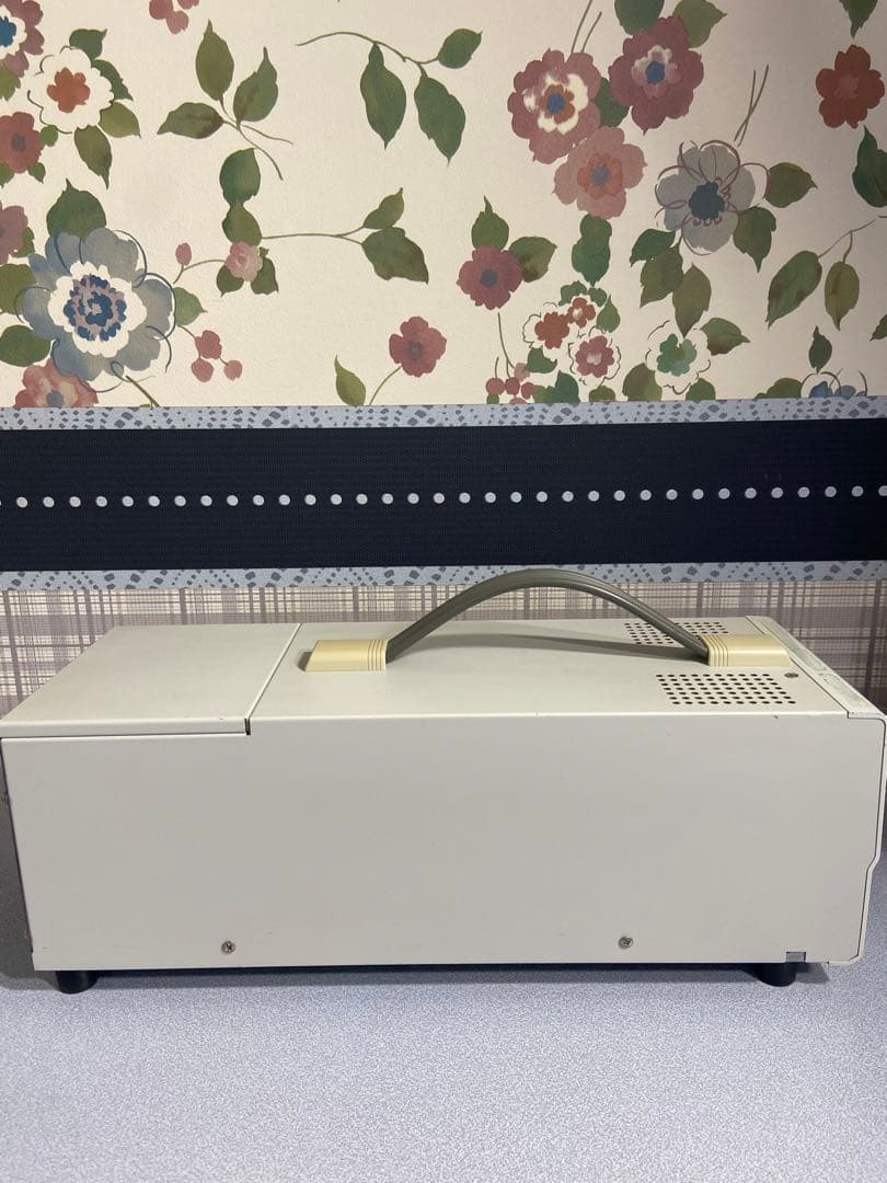 PW18-3ADP 2出力直流安定化電源　本体のみ