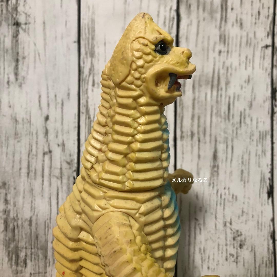 ブルマァク レッドキング ソフビ