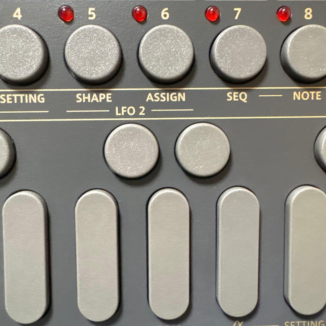 【ほぼ未使用】 SONICWARE LIVEN Evoke シンセサイザー