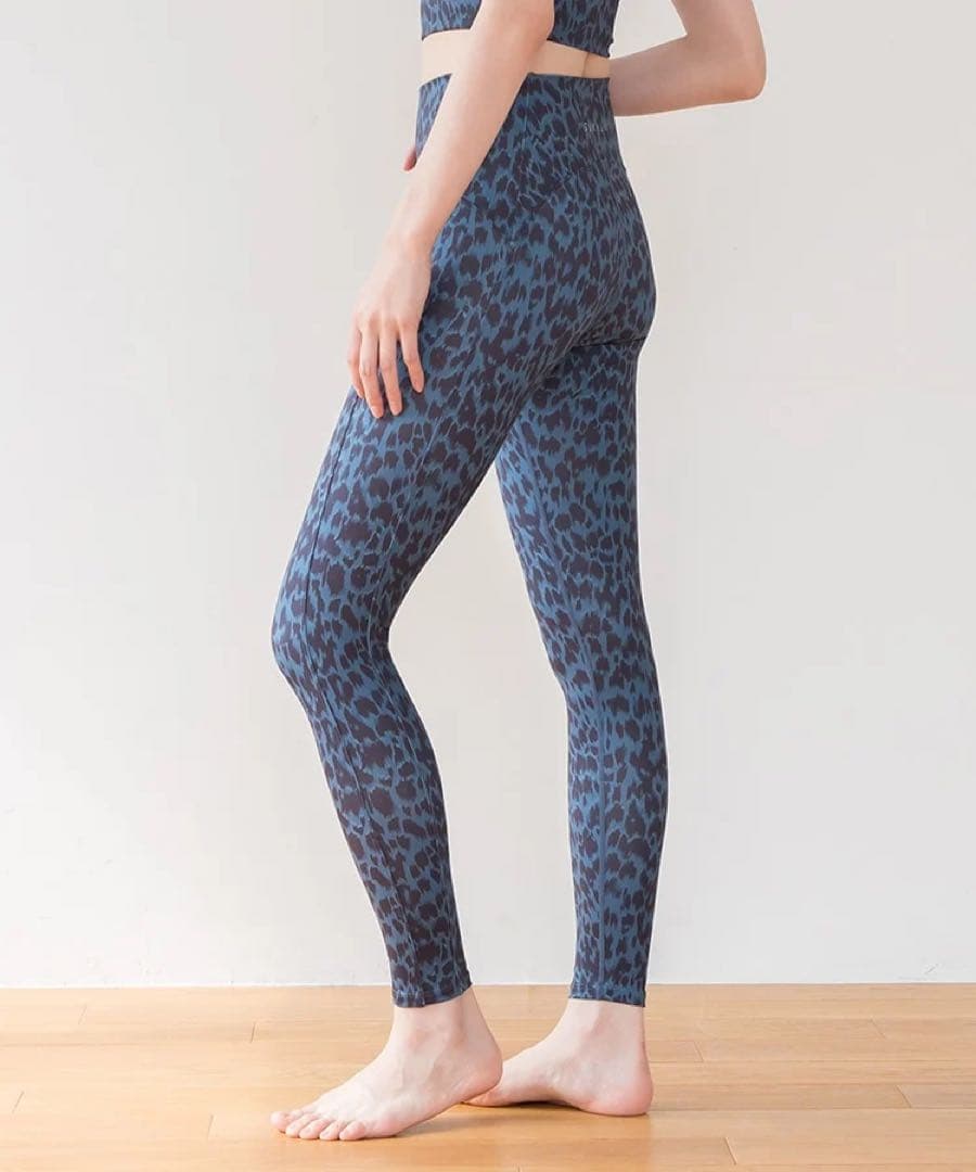※2末処分 SUKALA レオパードプリント レギンス S ブルー