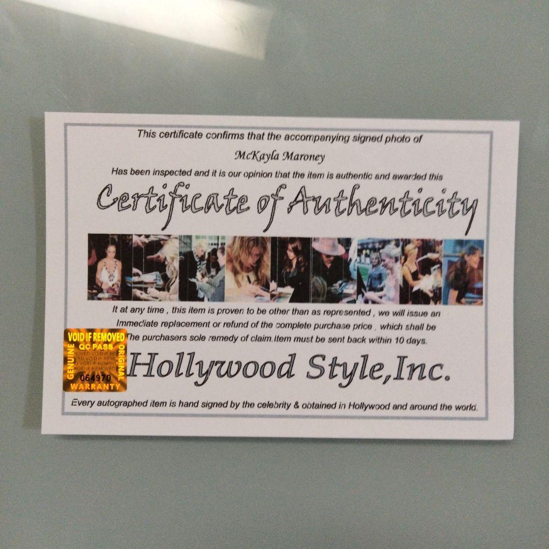 マッケイラ・マロニー直筆サイン入り超大型写真…アメリカの体操選手…金メダリスト