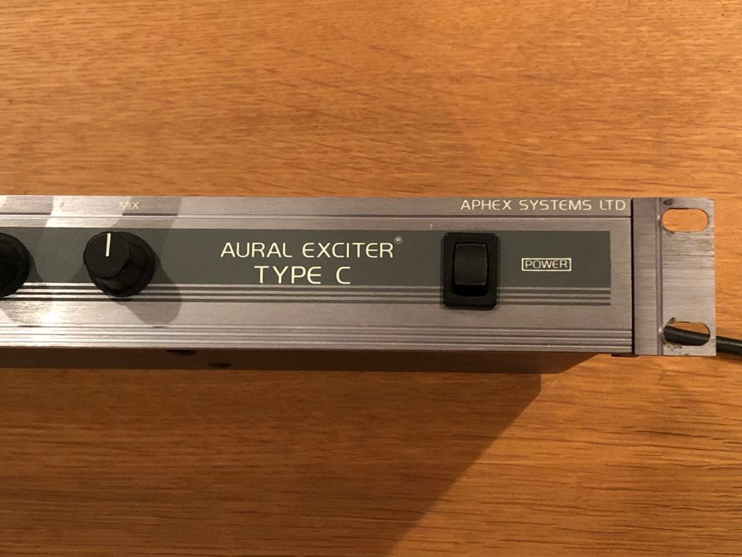 APHEX AURAL EXCITER TYPE C 103A名機