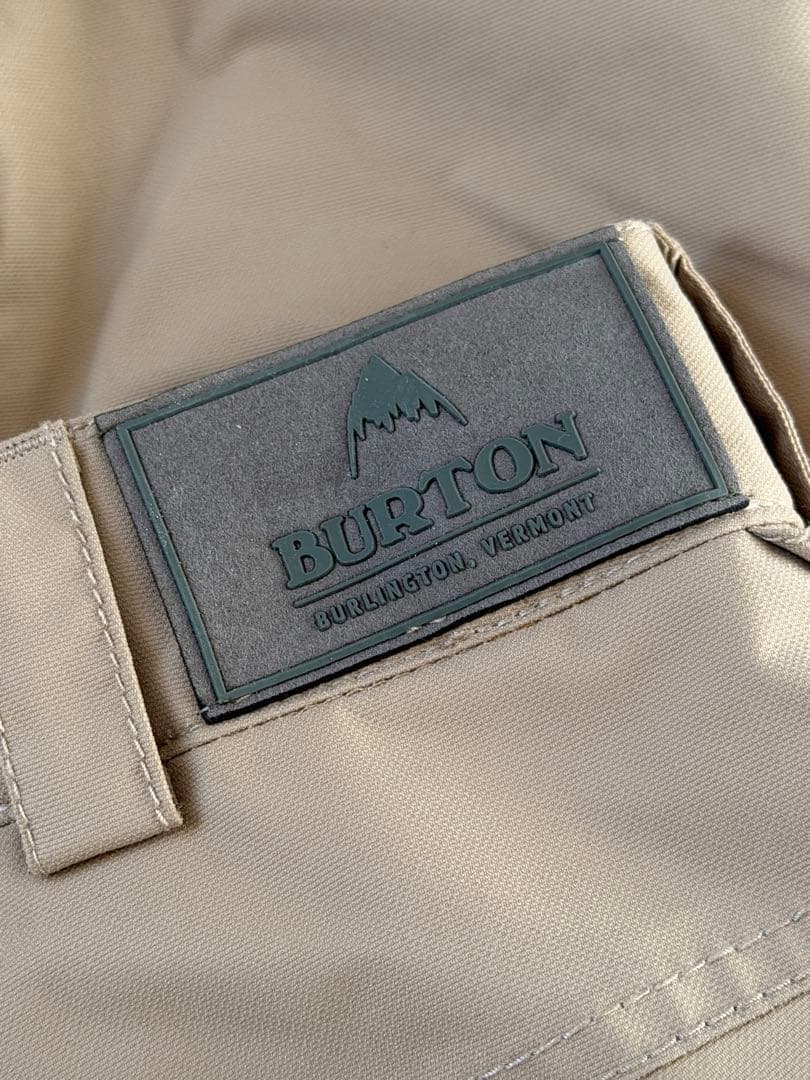 BURTON/パンツ/スノーボード/ベージュ/カーゴ/ウェア/チノパン/M/美品