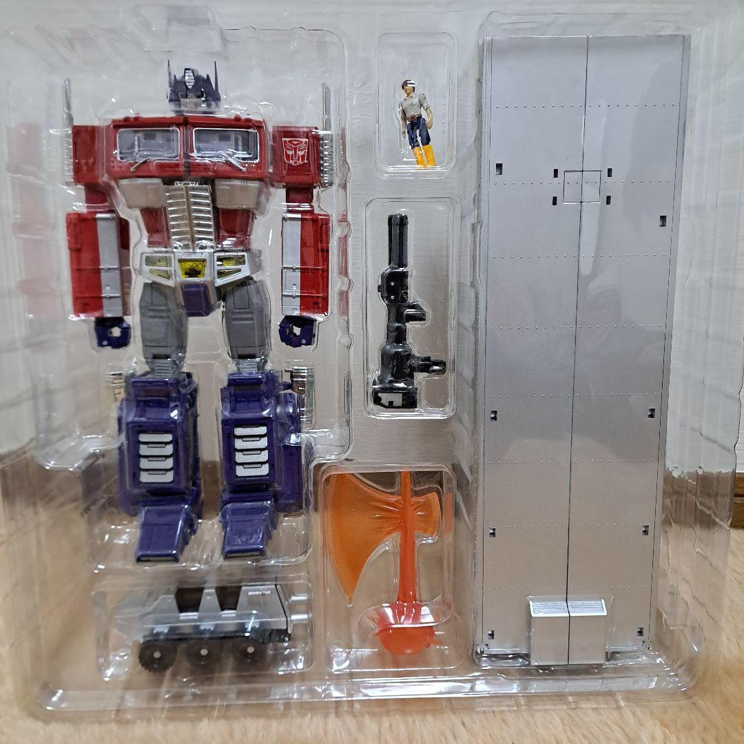 MP-10 CONVOY フィギュア